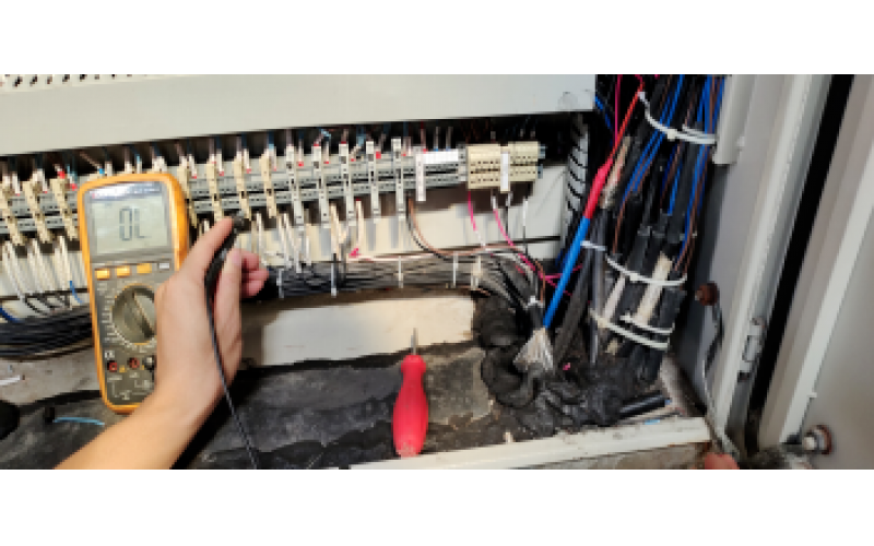 脱盐水控制柜24V电源正接地电阻等于零-北京完美体育在线注册,完美体育（中国）